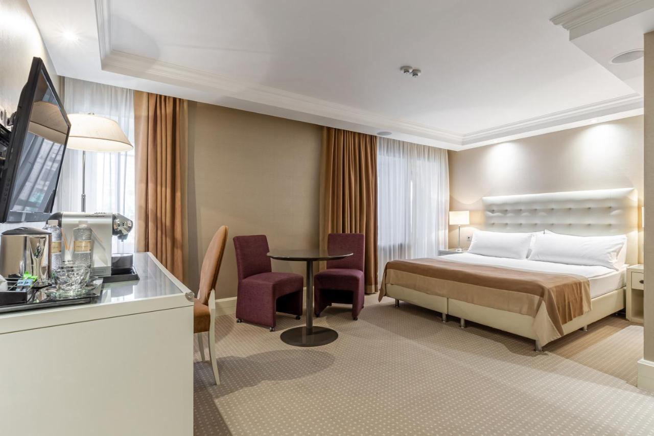 Maidan Palace Hotel Kiev Extérieur photo