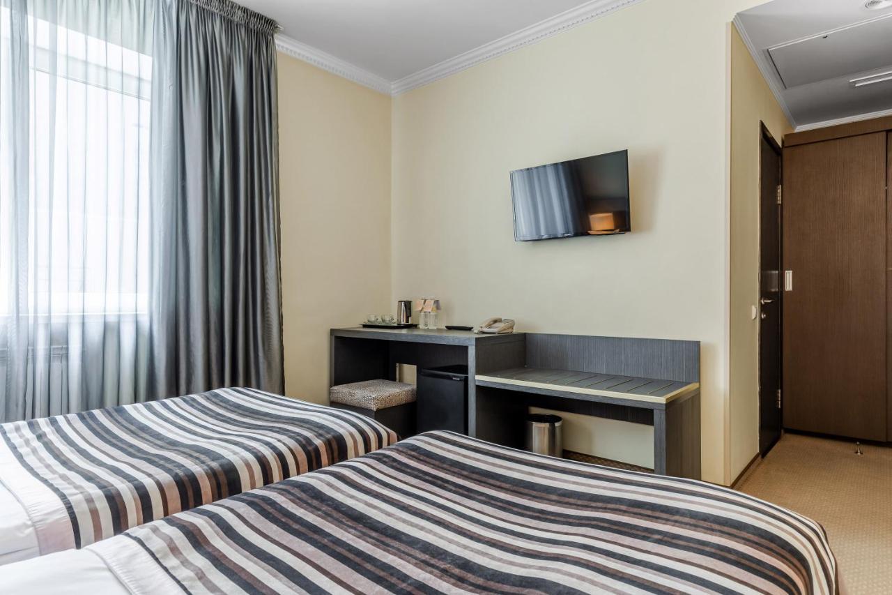 Maidan Palace Hotel Kiev Extérieur photo
