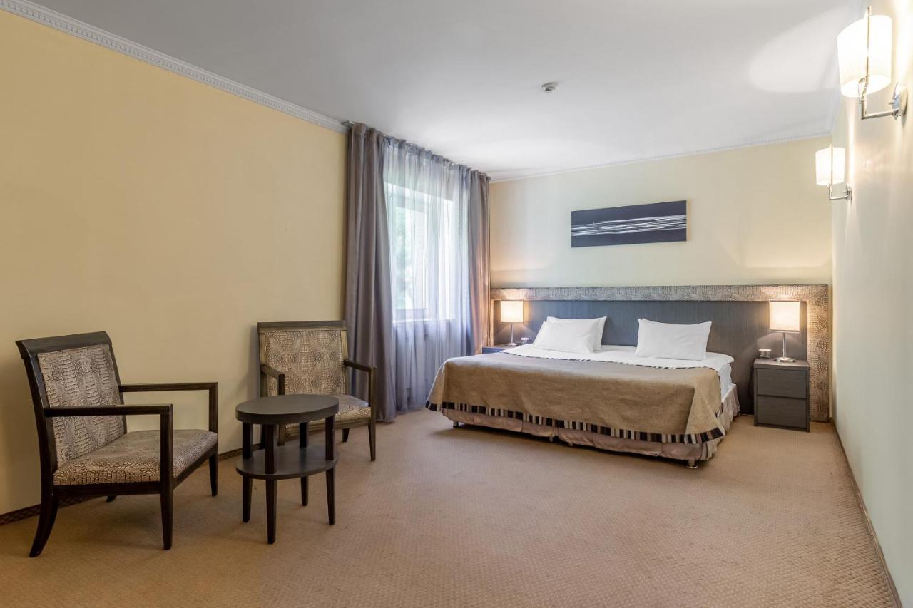 Maidan Palace Hotel Kiev Extérieur photo